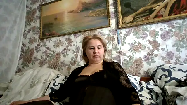 Snapshot of LustyyX chatting on 28, 10, 2025 LustyyX online show from 28, 10, 2025