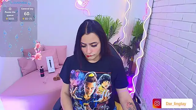 Darling tay online show from 2, 10, 2025