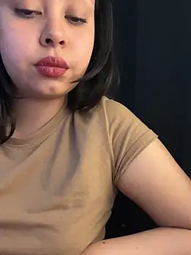 Snapshot of lau_laulu chatting on 11, 9, 2025 lau laulu online show from 11, 9, 2025