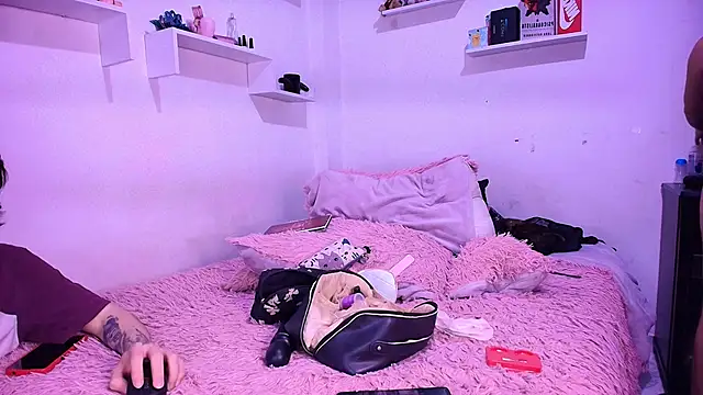 annyharriis online show from 3, 2, 2026