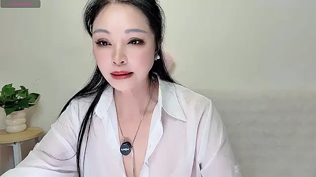 Snapshot of Hua_Hua_0 chatting on 11, 9, 2025 Hua Hua 0 online show from 11, 9, 2025