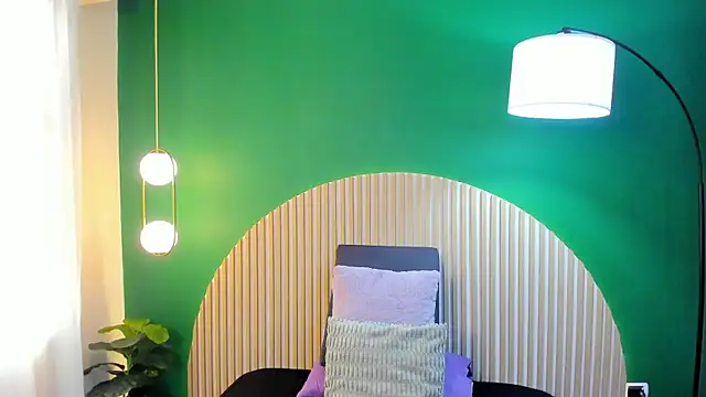 halleylorens online show from 26, 11, 2025