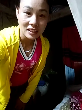 Snapshot of Ruaiuoi chatting on 2, 5, 2026 Ruaiuoi online show from 2, 5, 2026