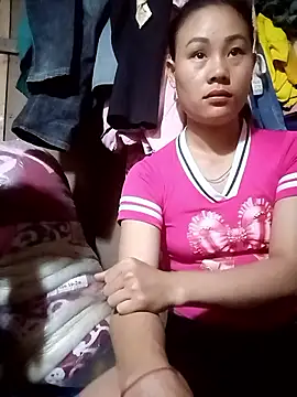 Snapshot of Ruaiuoi chatting on 21, 5, 2026 Ruaiuoi online show from 21, 5, 2026