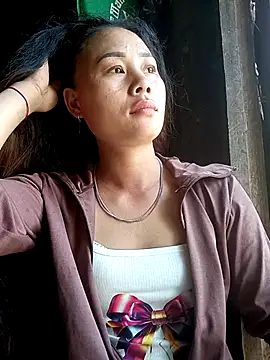 Snapshot of Ruaiuoi chatting on 17, 5, 2026 Ruaiuoi online show from 17, 5, 2026
