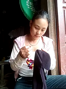 Snapshot of Ruaiuoi chatting on 19, 5, 2026 Ruaiuoi online show from 19, 5, 2026