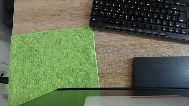 Snapshot of SarayVega_ chatting on 20, 11, 2025 SarayVega online show from 20, 11, 2025