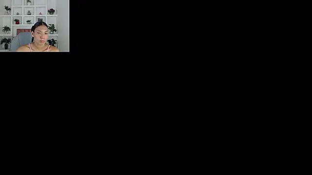 Snapshot of SarayVega_ chatting on 29, 11, 2025 SarayVega online show from 29, 11, 2025