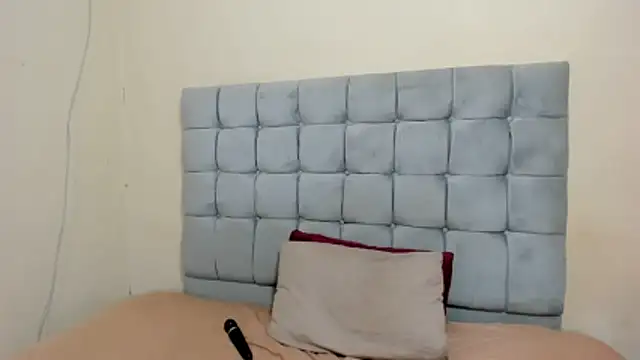 curveAss222 online show from 18, 10, 2025