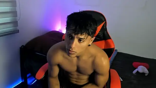 Snapshot of ZYZZ1312 chatting on 6, 6, 2026 ZYZZ1312 online show from 6, 6, 2026