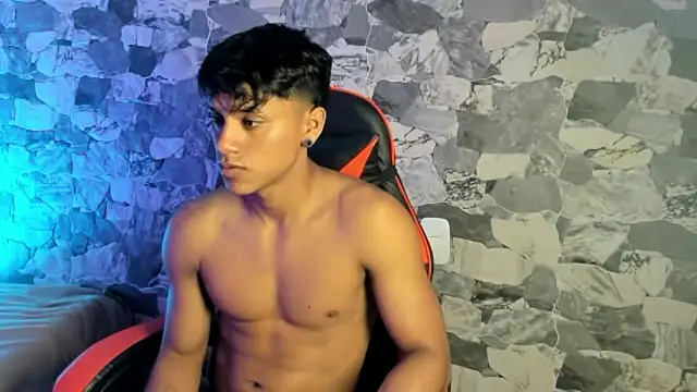 Snapshot of ZYZZ1312 chatting on 23, 5, 2026 ZYZZ1312 online show from 23, 5, 2026