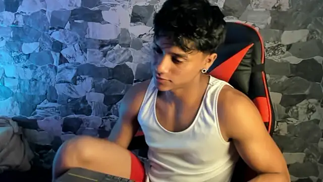 Snapshot of ZYZZ1312 chatting on 25, 4, 2026 ZYZZ1312 online show from 25, 4, 2026