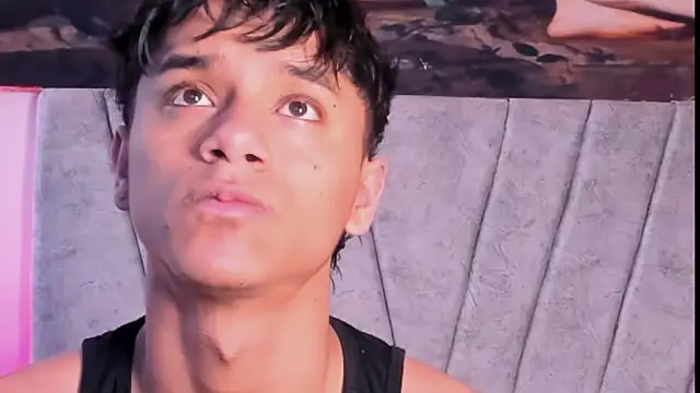 ZYZZ1312 online show from 6, 1, 2026