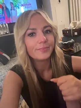 sammie-99 online show from 4, 11, 2025