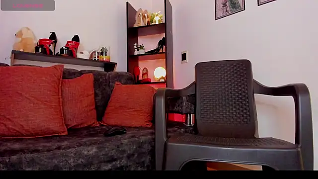 valery 14  online show from 23, 4, 2026