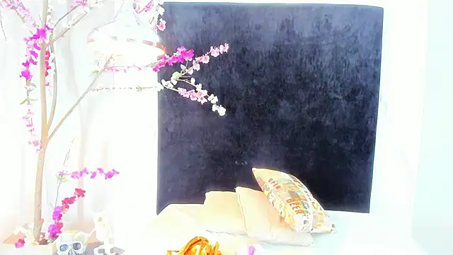 MONIK FOX CR online show from 31, 10, 2025