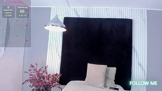 MONIK FOX CR online show from 19, 10, 2025