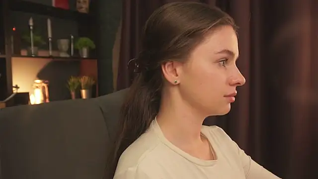 Snapshot of Olivia_Farrell chatting on 7, 10, 2025 Olivia Farrell online show from 7, 10, 2025