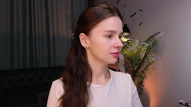 Snapshot of Olivia_Farrell chatting on 31, 10, 2025 Olivia Farrell online show from 31, 10, 2025