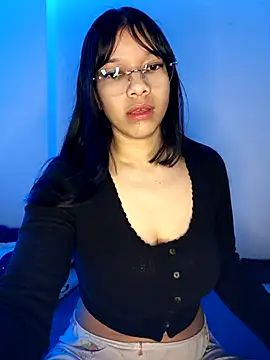 Iwarii online show from 7, 1, 2026