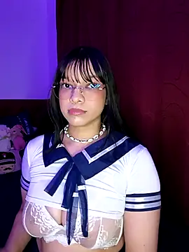 Iwarii online show from 3, 12, 2025