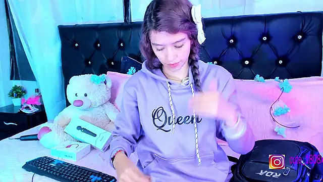 Sofiia cute  online show from 5, 11, 2025