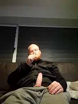 svenni2525 online show from 11, 11, 2025