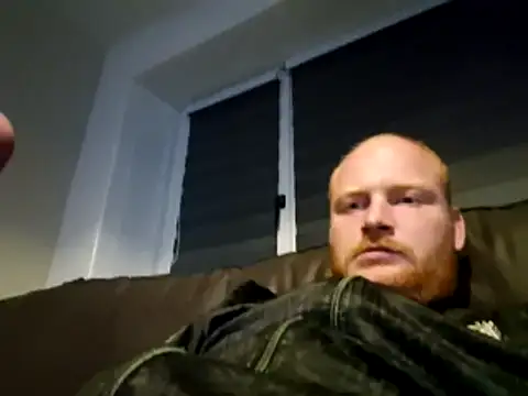 svenni2525 online show from 17, 10, 2025