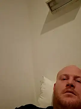 svenni2525 online show from 25, 2, 2026