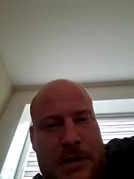 svenni2525 online show from 16, 10, 2025