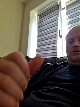 svenni2525 online show from 30, 9, 2025