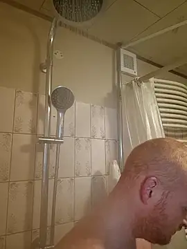 svenni2525 online show from 2, 11, 2025