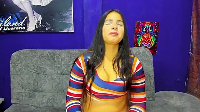 Melisaandjhova online show from 26, 9, 2025