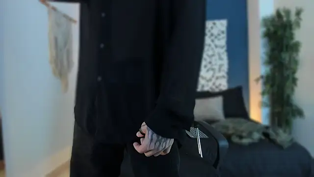 Donovan Desmond online show from 8, 2, 2026