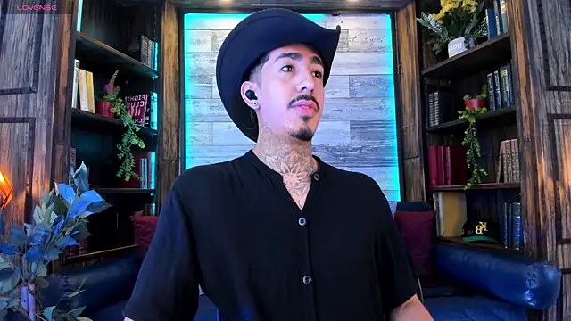 Donovan Desmond online show from 17, 6, 2026