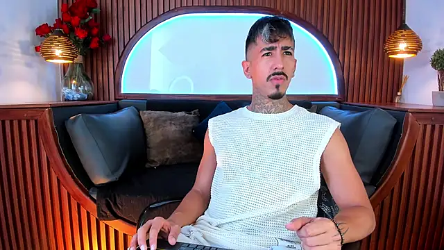 Donovan Desmond online show from 23, 3, 2026