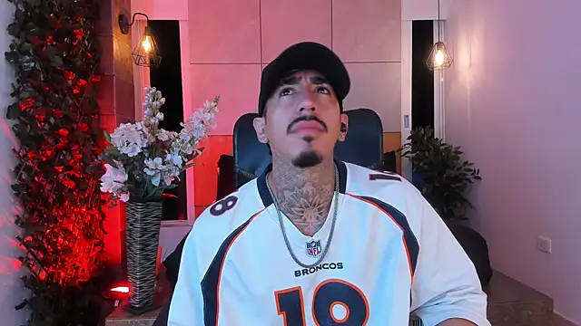 Donovan Desmond online show from 21, 2, 2026