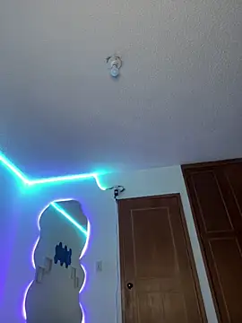 AlessiaSmith11 online show from 25, 10, 2025