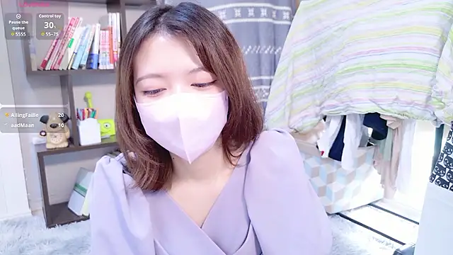 Azusa DoMybest online show from 15, 4, 2026