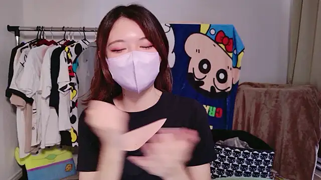 Azusa DoMybest online show from 24, 4, 2026