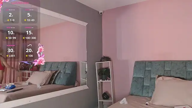 Camila Russoo online show from 12, 2, 2026