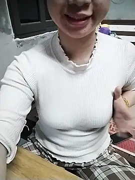 Mie rose online show from 6, 3, 2026