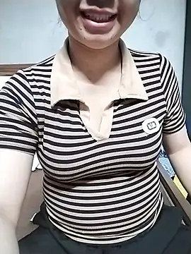 Mie rose online show from 2, 4, 2026