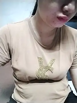 Mie rose online show from 10, 4, 2026