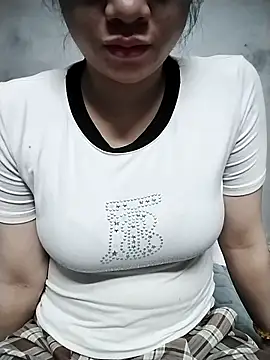 Mie rose online show from 22, 2, 2026