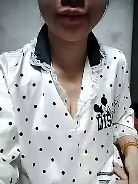 Mie rose online show from 11, 3, 2026