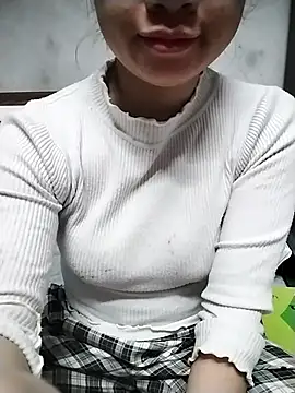 Mie rose online show from 14, 1, 2026