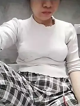 Mie rose online show from 21, 12, 2025