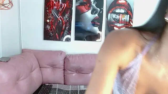 Miahotcs1 online show from 15, 11, 2025