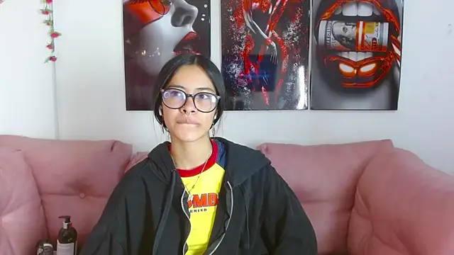 Miahotcs1 online show from 26, 3, 2026